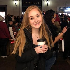 Meet your Posher, Savannah